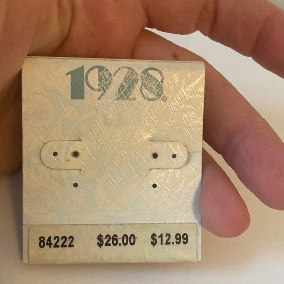 Vintage 1928 Gold Crescent Earrings with Pearls - Picture 6 of 6